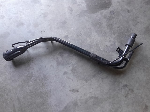 LX6Z9034JE Ford Шланг заливної горловини, паливного бака