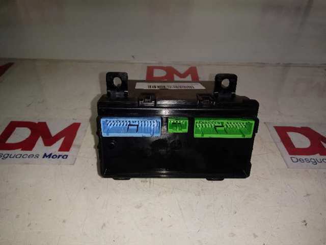 Блок комфорту 7421720483 Renault (RVI)