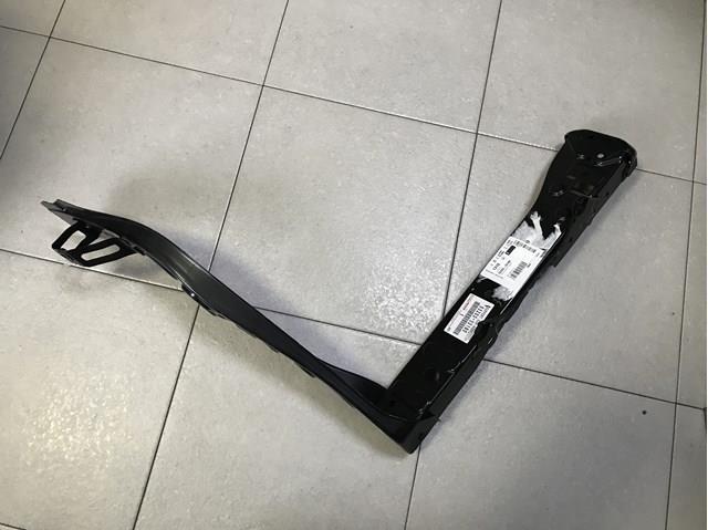 Рамка радіатора ліва Toyota 5320333180 ціна, від 111.91 USD
