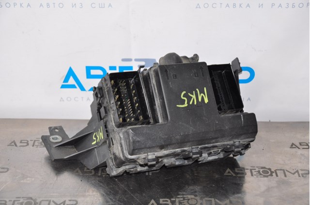 Монтажний блок Ford DG9T14A067AF