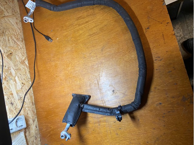 Купити 9826918280 Peugeot/Citroen Шланг кондиціонера, від компресора до радіатора