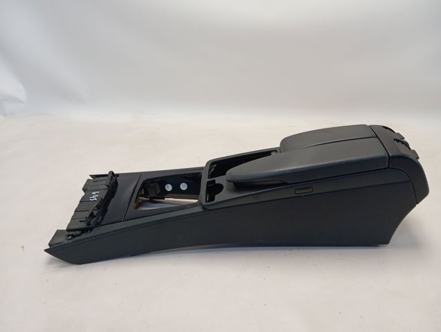 Купити A2046800150 Mercedes 