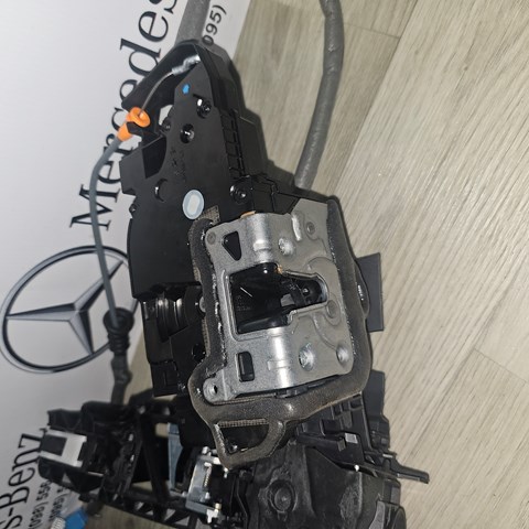 Купити A2477231500 Mercedes 