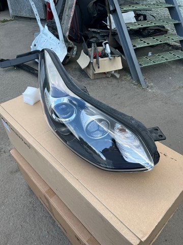 92102F1011 Hyundai/Kia Основна фара - вставка