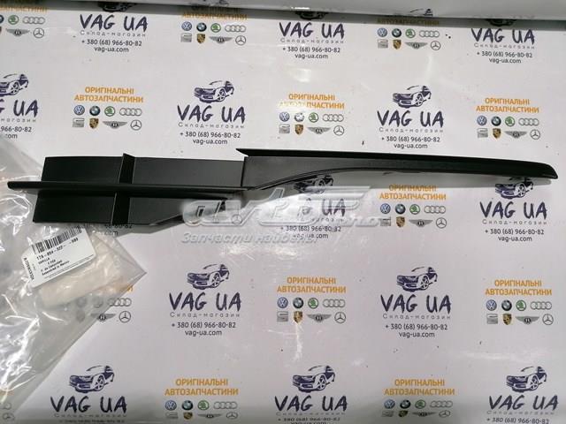 Решітка переднього бампера, права VAG 17A8543229B9