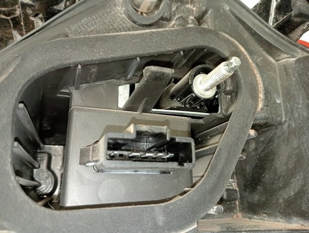 9800916180 Peugeot/Citroen Задня ліва фара