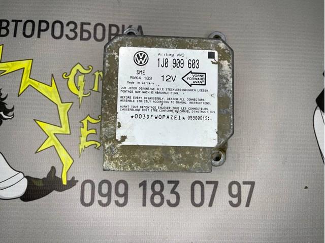 Модуль-процесор керування подушки безпеки VAG 1J0909603 ціна, від 11.50 USD
