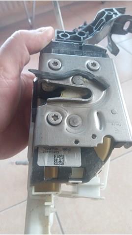 52071194 Fiat/Alfa/Lancia Замок двері правої передньої