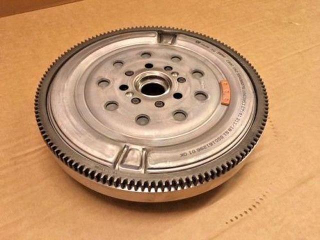 Маховик зчеплення General Motors 55498275
