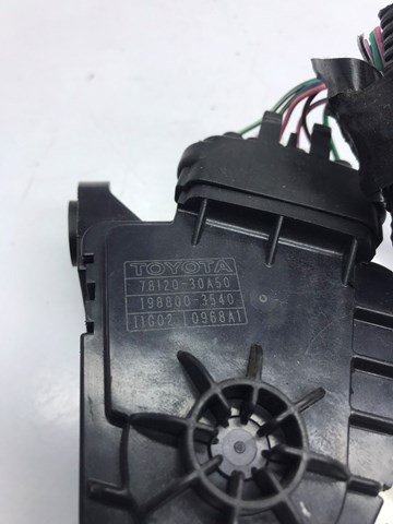 7812030A50 Toyota 