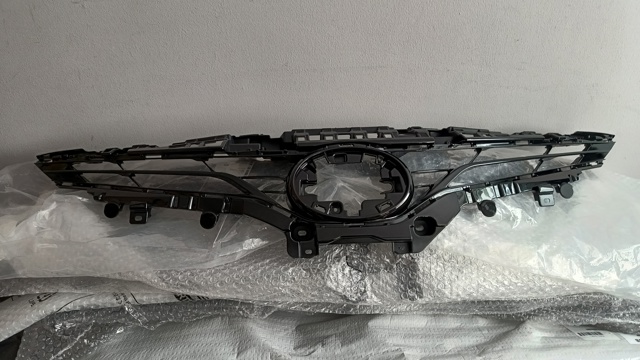 Облицювання радіатора FPS FP7090990 ціна, від 108.14 USD