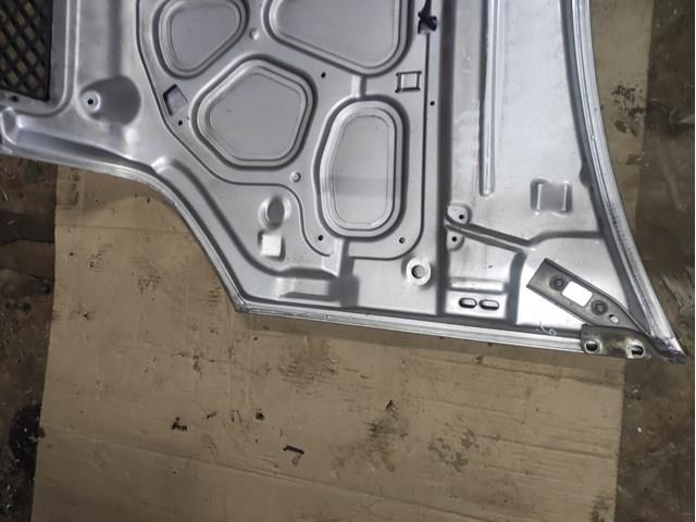 Капот 1217457 Ford