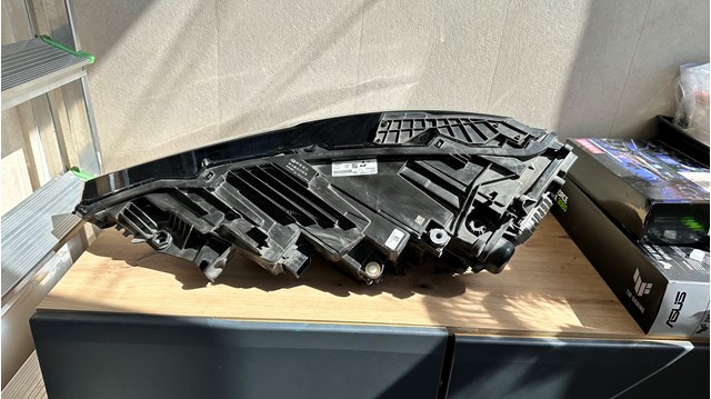 Купити 4M8941036B VAG 
