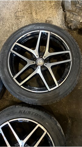  Mercedes A2924012900 ціна, від 568.89 USD