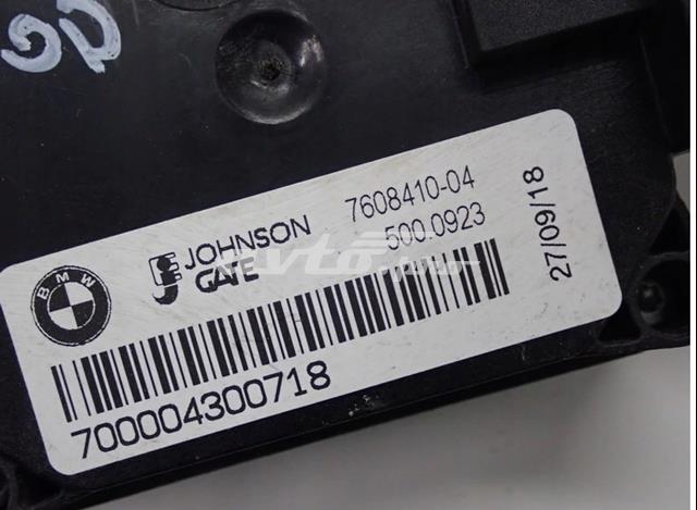7608410 BMW 