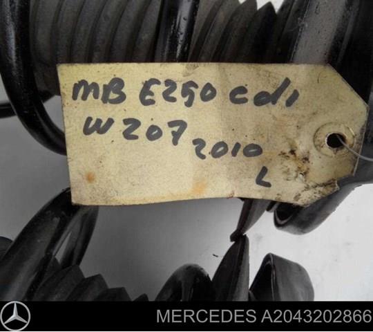 Амортизатор передній A2043202866 Mercedes