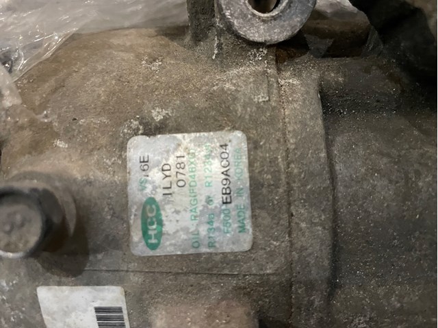 Купити F500EB9BD08 Hyundai/Kia 