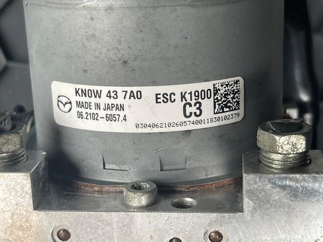 Купити KNOW437A0 Mazda 