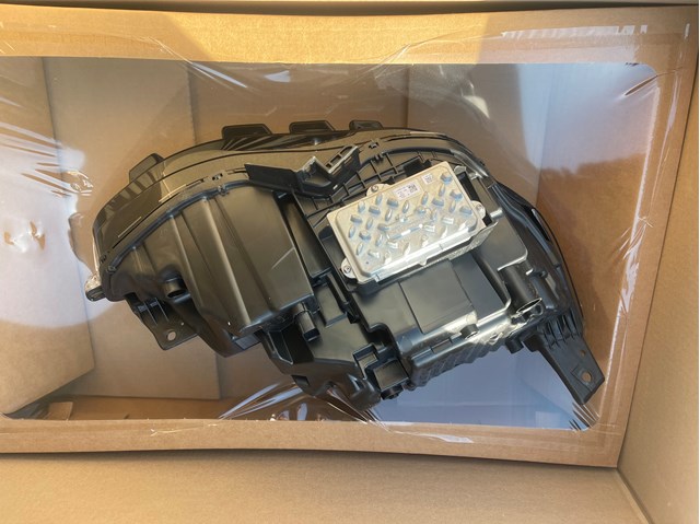 Купити KT4Z13008BB Ford Основна фара в зборі ліва