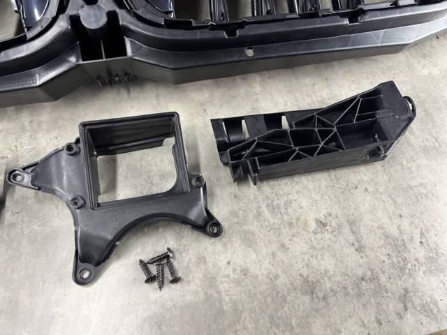 Жалюзі радіатора Autotechteile 7115188