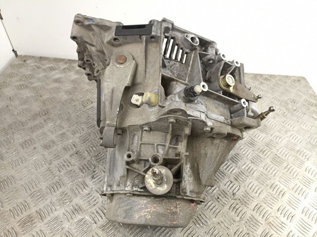 КПП в зборі Peugeot/Citroen 20CH58