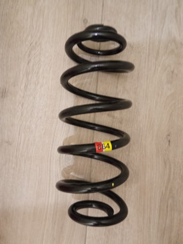 33536779864 BMW Пружина підвіски задня