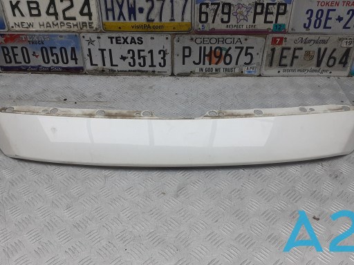 Молдинг решітки радіатора, верхній GHP950033C64 Mazda