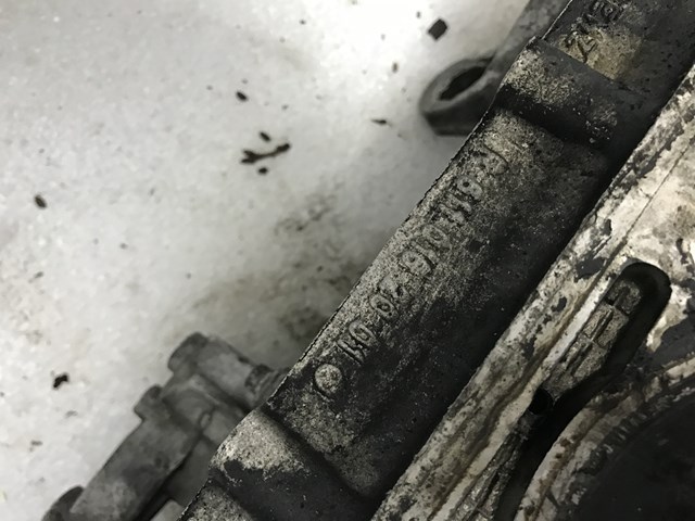 R6110160504 Mercedes 