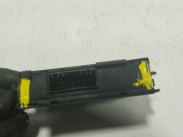  Mazda KD45675U103 ціна, від 63.33 USD