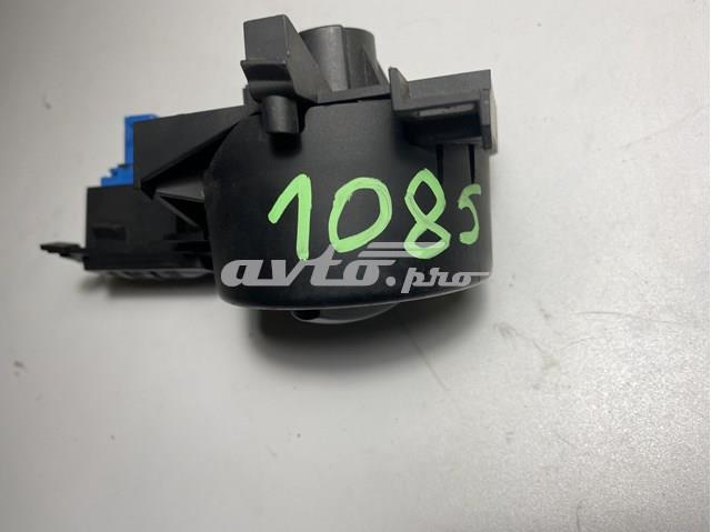 7L685890 VAG 