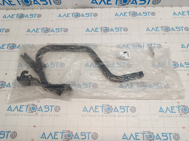 GMD952710 Mazda Кріплення кришки багажника