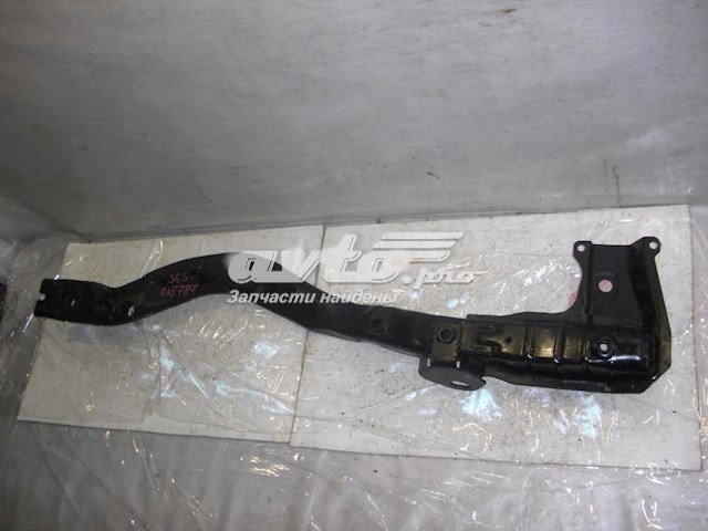 Підрамник передній 50515SA000 Subaru
