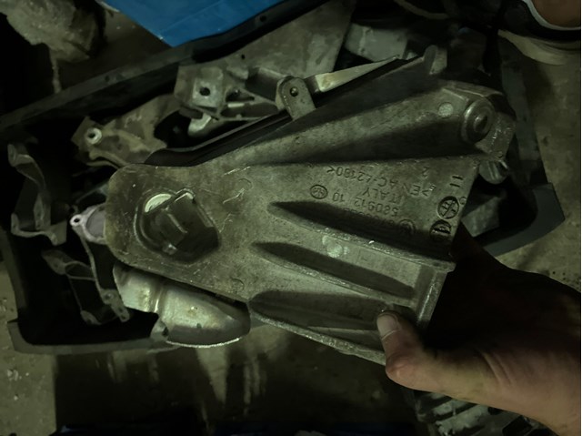  6790022 BMW