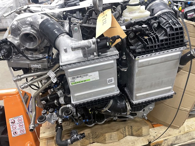 Двигун у зборі Mercedes 139580