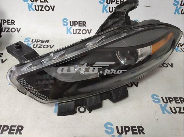 68085141AJ Chrysler Фара дальнього світла в зборі