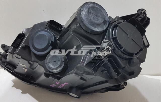 Фара правая VALEO 5G1941006 ціна, від 142.98 USD