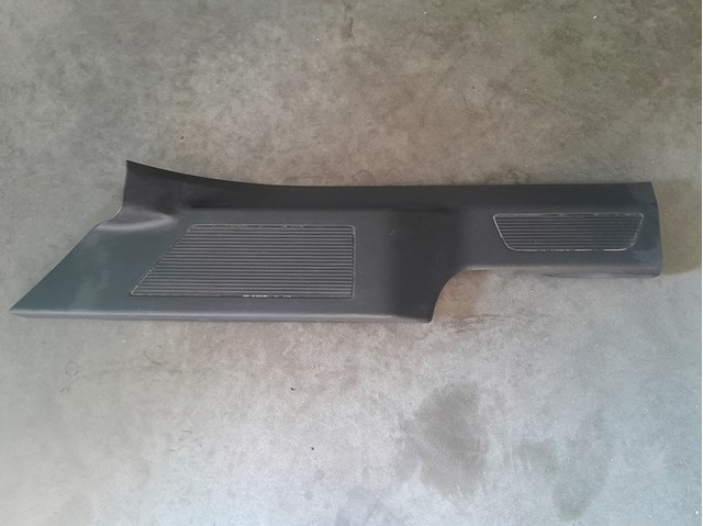 3CN853369C82V VAG Накладка дверного порога внутрішня, задня ліва