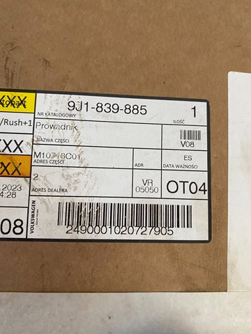 Тримач зовнішньої ручки дверей, задніх лівих Porsche 9J1839885