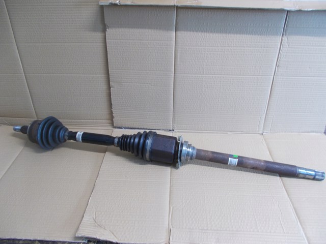 Піввісь передня, права Fiat/Alfa/Lancia 52012149 ціна, від 394.52 USD