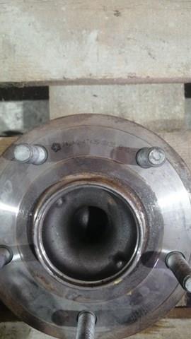 Купити 68184744AB Chrysler Маточина задня права