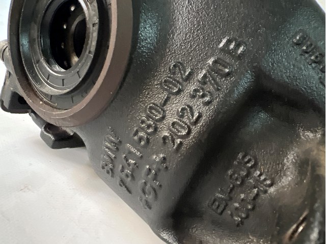  BMW 754158002