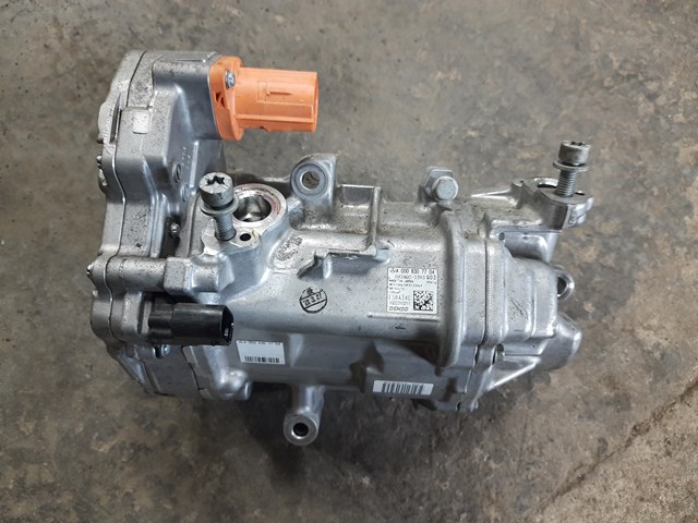 Насос кондиціонера Mercedes A0008307704