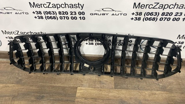 A1678881101 Mercedes Решітка радіатора