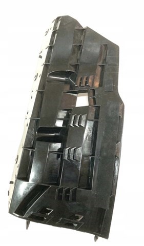 622141LA0A Nissan/Infiniti Кронштейн бампера переднього, правий