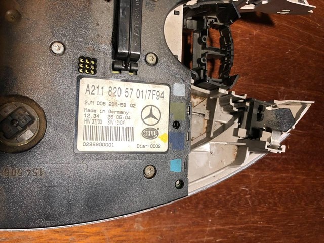  Mercedes A2118205701 ціна, від 39.37 USD