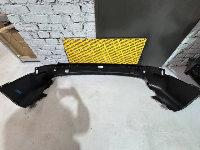 Купити VA4350221A Mazda Задній бампер