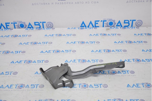 Петля капота, права Nissan/Infiniti 654006MA0A