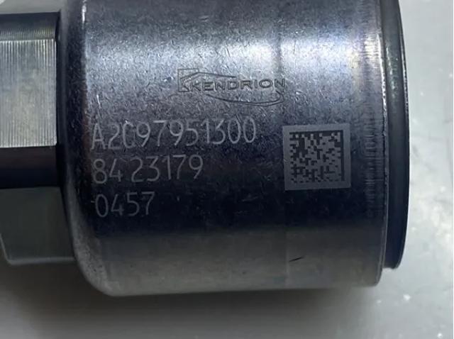 72100503 Delphi Регулятор тиску палива модуля паливного насосу в баці