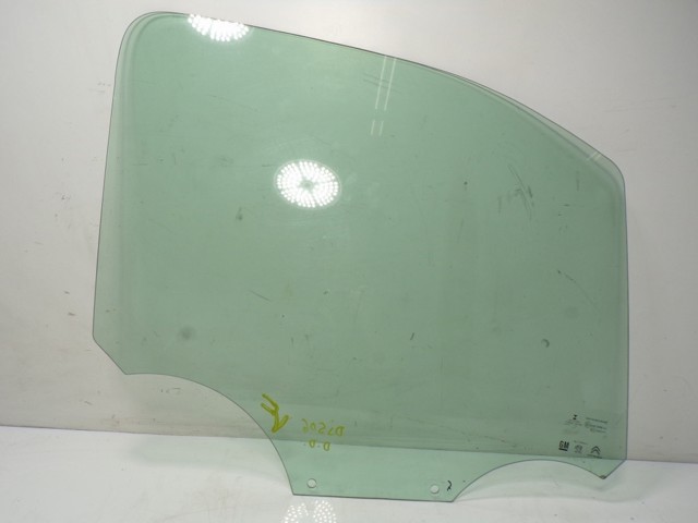 Купити GS2063D302 XYG Скло передніх дверей, правою