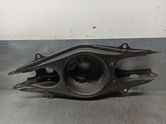  Mercedes A2043520402 ціна, від 45.61 USD